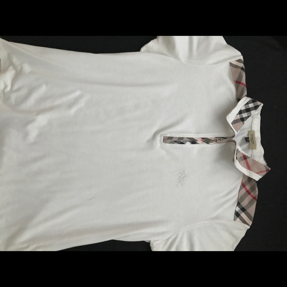 White PoLo  T/Shirt  Size XL no rips